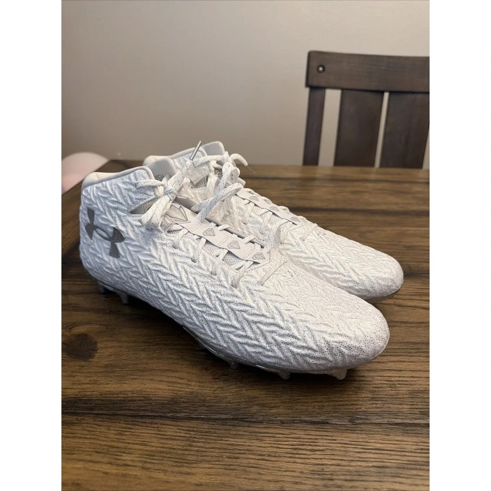 Sz 14 Under Armour Spotlight Clone 4.0 MC Football Cleats